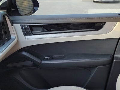 2024 Porsche Cayenne Coupe Base