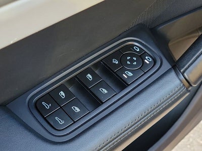 2024 Porsche Cayenne Coupe Base