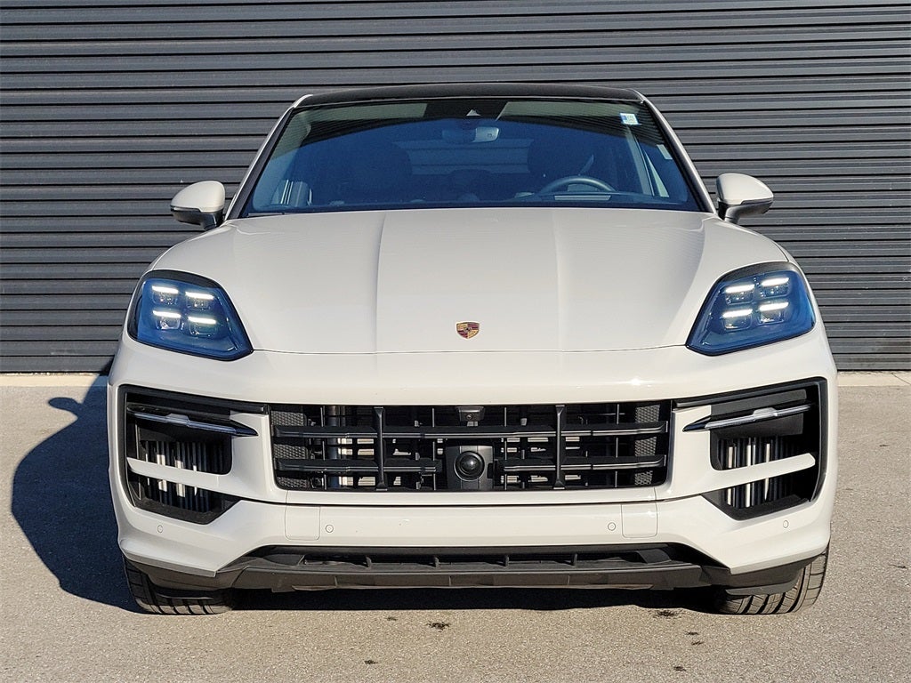 2025 Porsche Cayenne Coupe Base