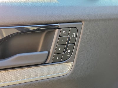 2025 Porsche Cayenne Coupe Base