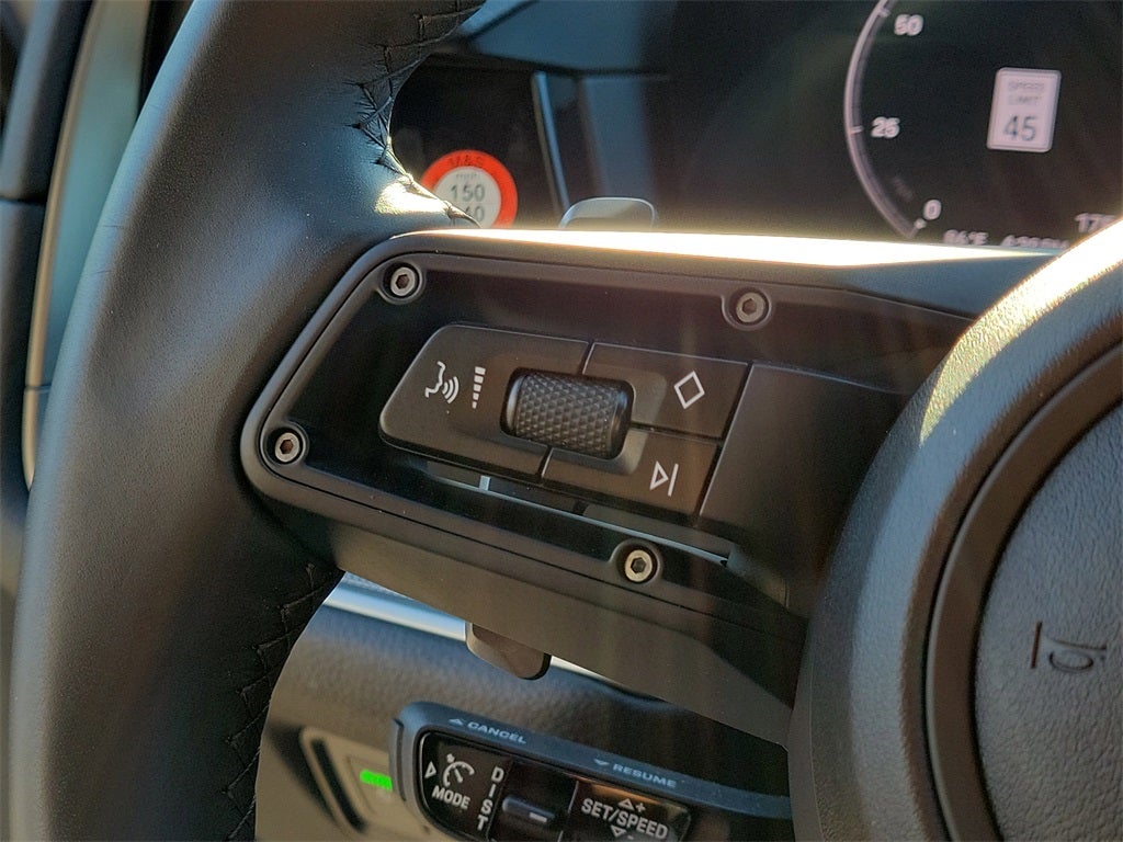 2025 Porsche Cayenne Coupe Base