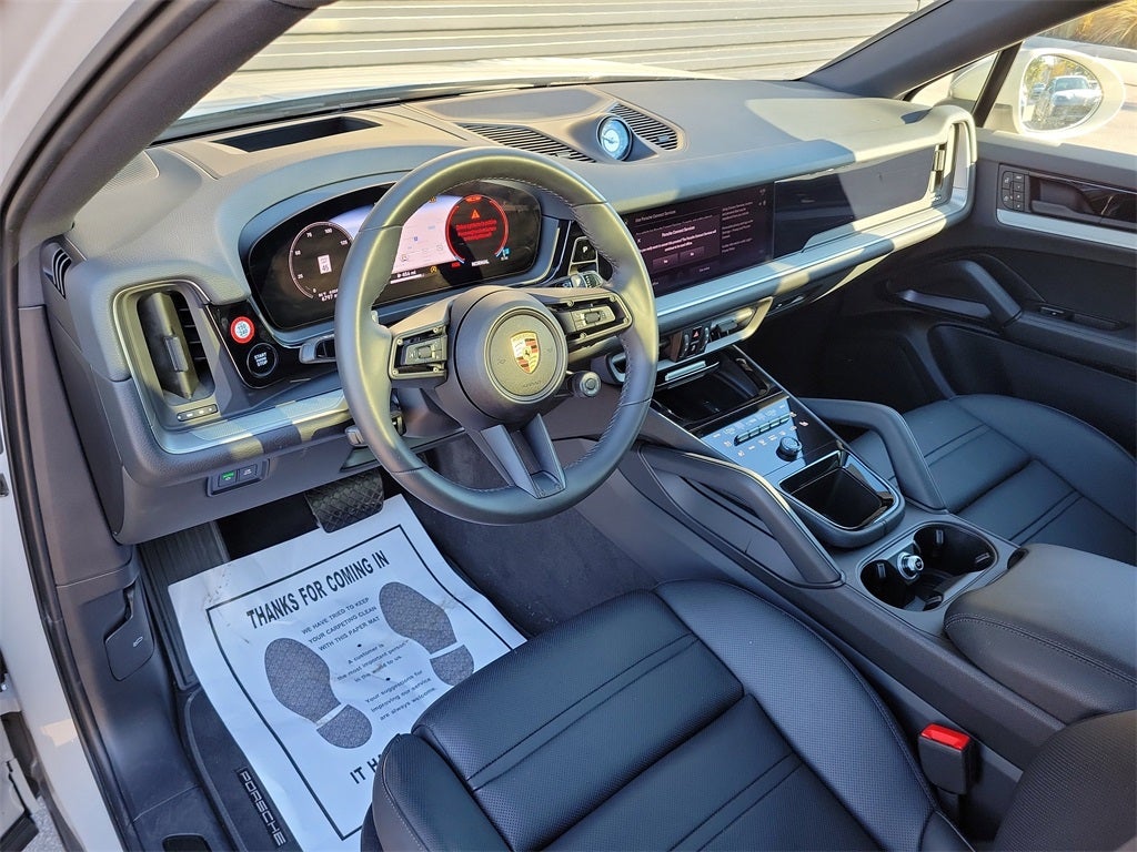 2025 Porsche Cayenne Coupe Base