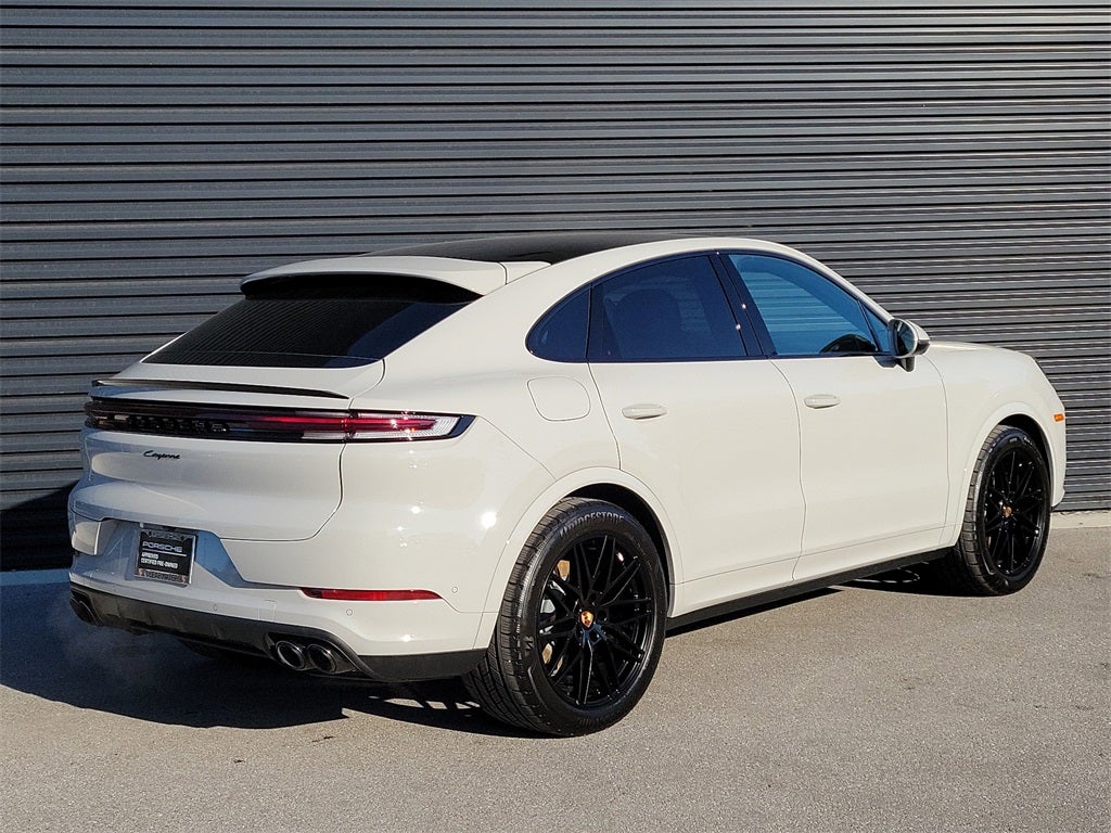 2025 Porsche Cayenne Coupe Base