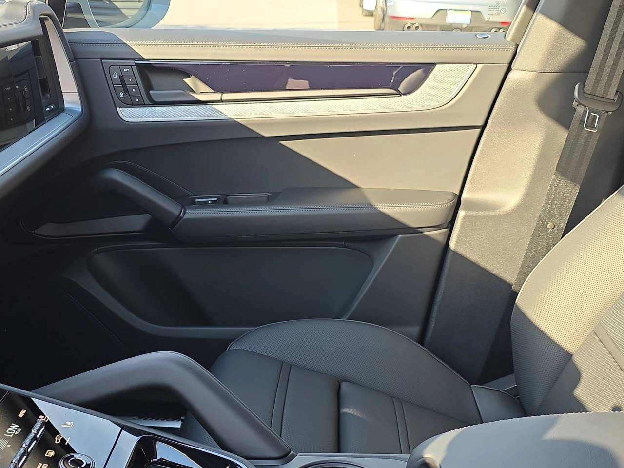 2026 Porsche Cayenne Coupe Base