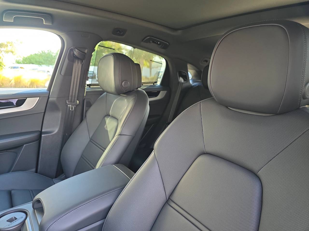 2026 Porsche Cayenne Coupe Base