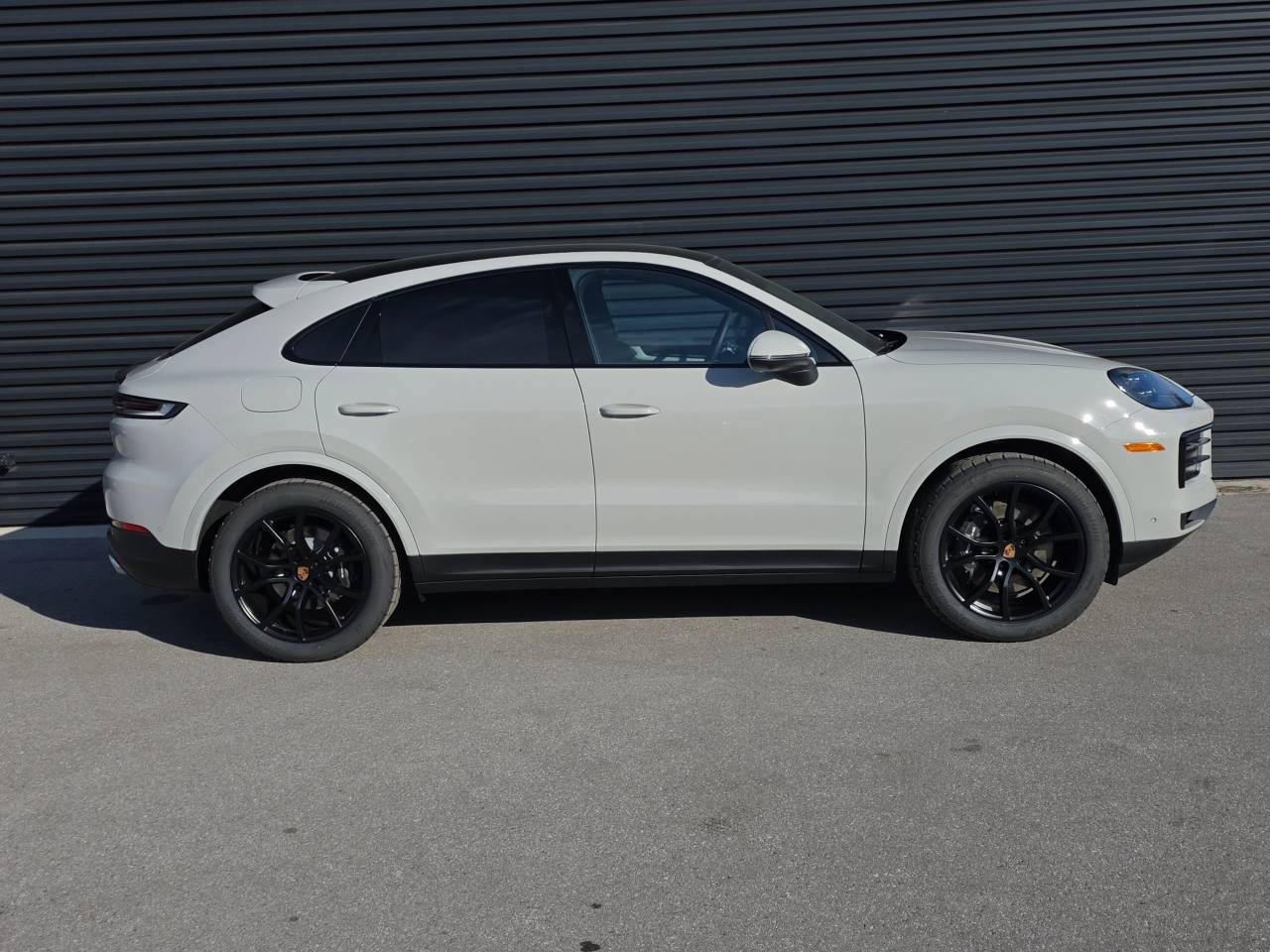 2026 Porsche Cayenne Coupe Base