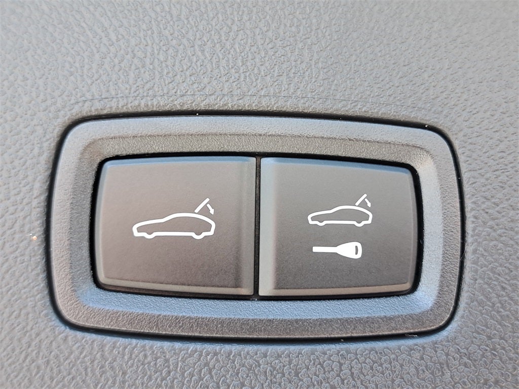 2025 Porsche Cayenne Coupe Base