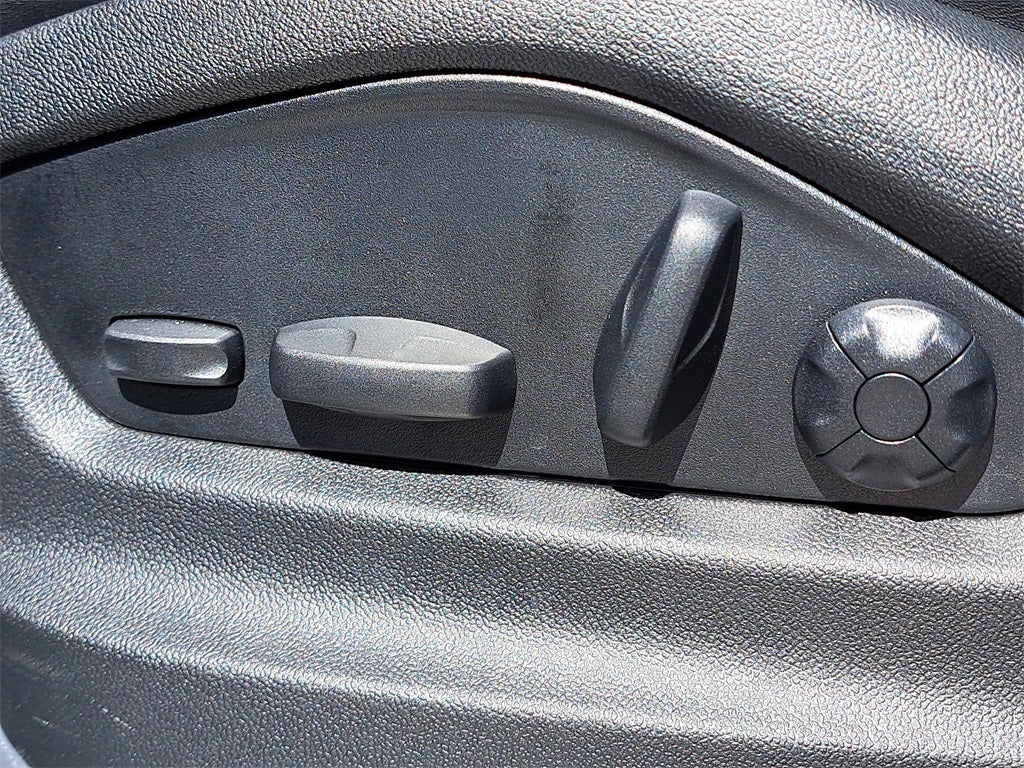 2025 Porsche Cayenne Coupe Base