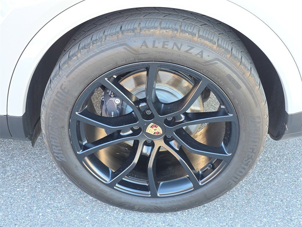 2025 Porsche Cayenne Coupe Base