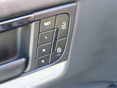 2025 Porsche Cayenne Coupe Base