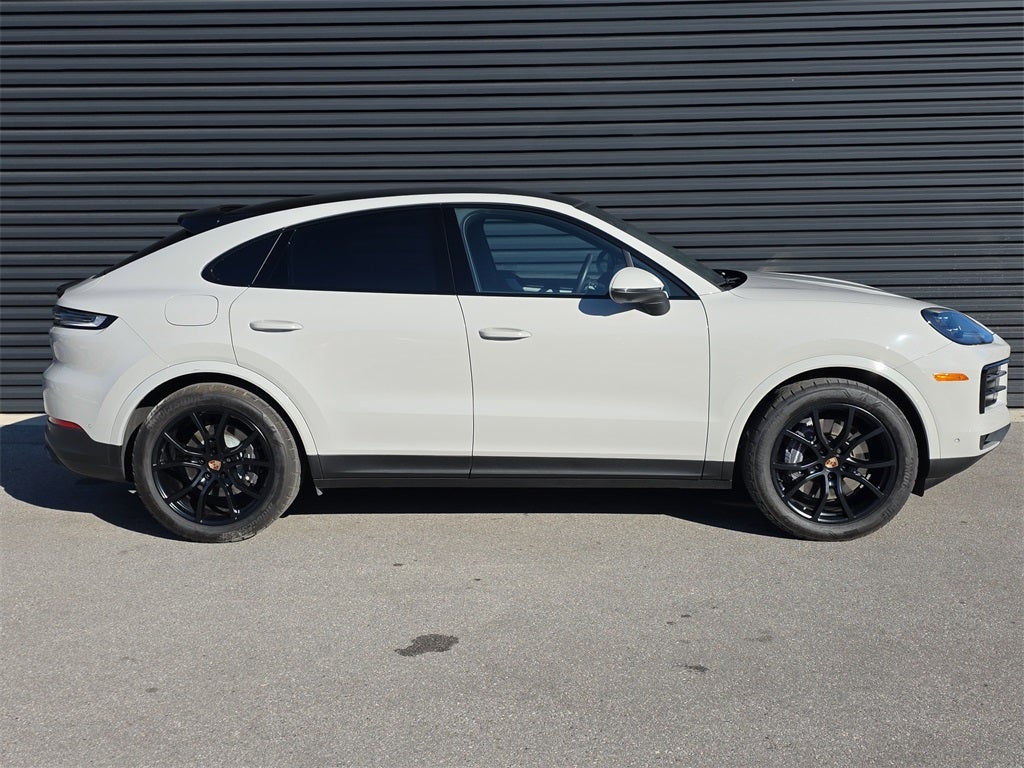 2025 Porsche Cayenne Coupe Base