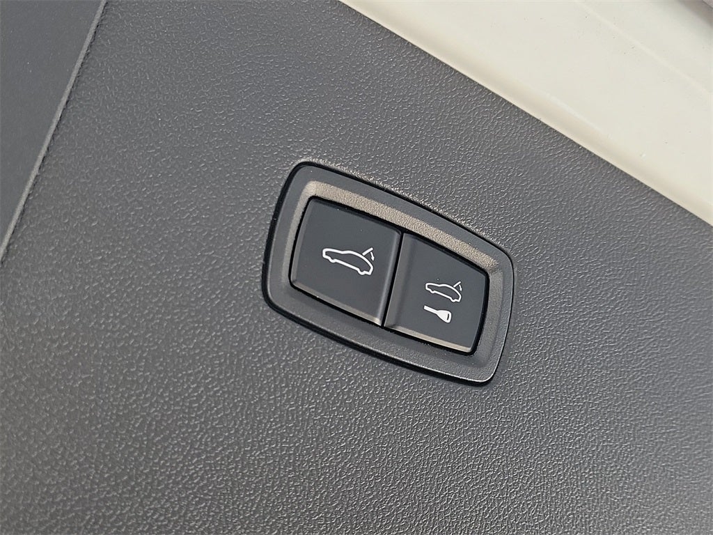 2025 Porsche Cayenne Coupe Base