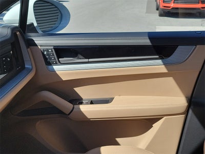 2025 Porsche Cayenne Coupe Base