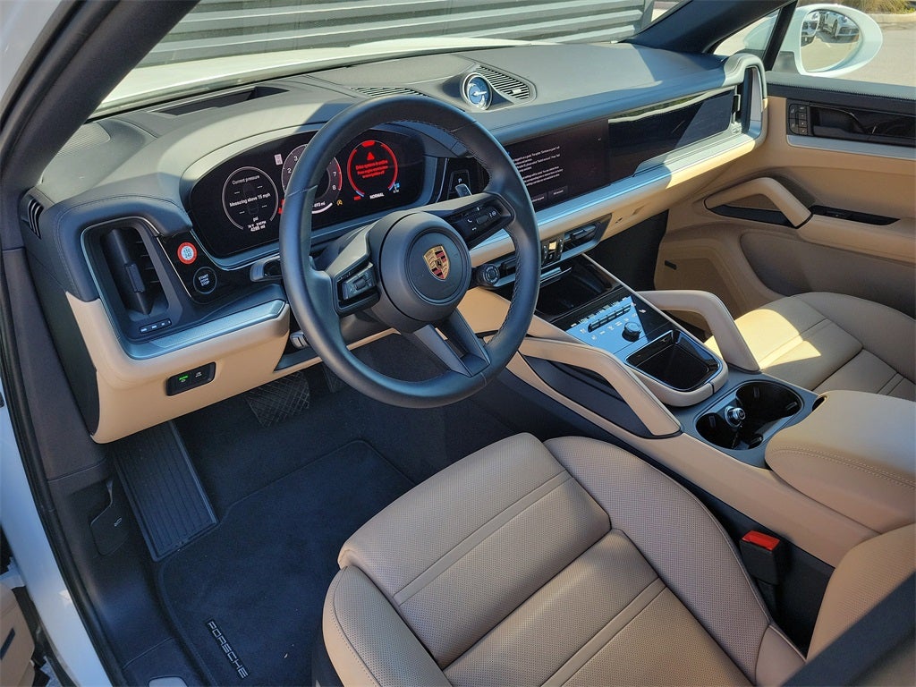 2025 Porsche Cayenne Coupe Base