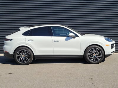2025 Porsche Cayenne Coupe Base