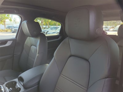 2026 Porsche Cayenne Coupe Base