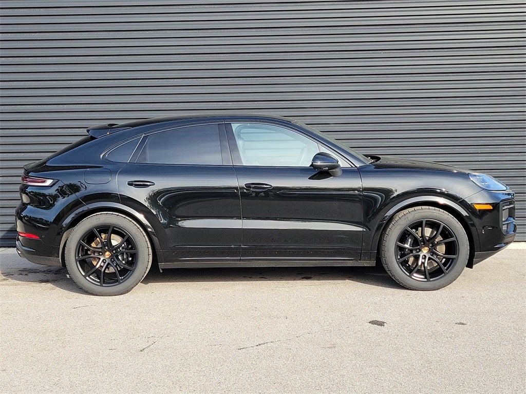 2026 Porsche Cayenne Coupe Base