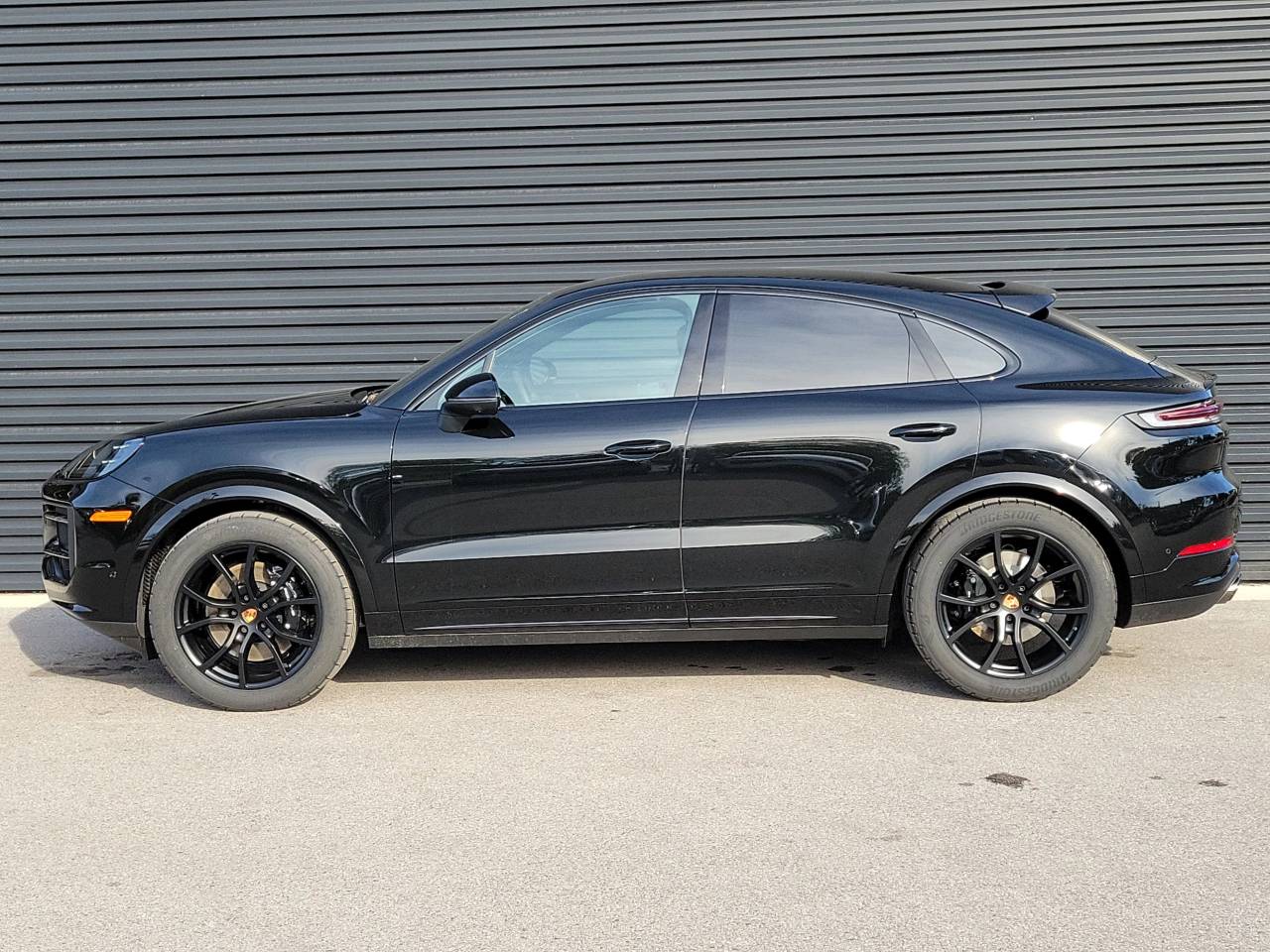 2026 Porsche Cayenne Coupe Base