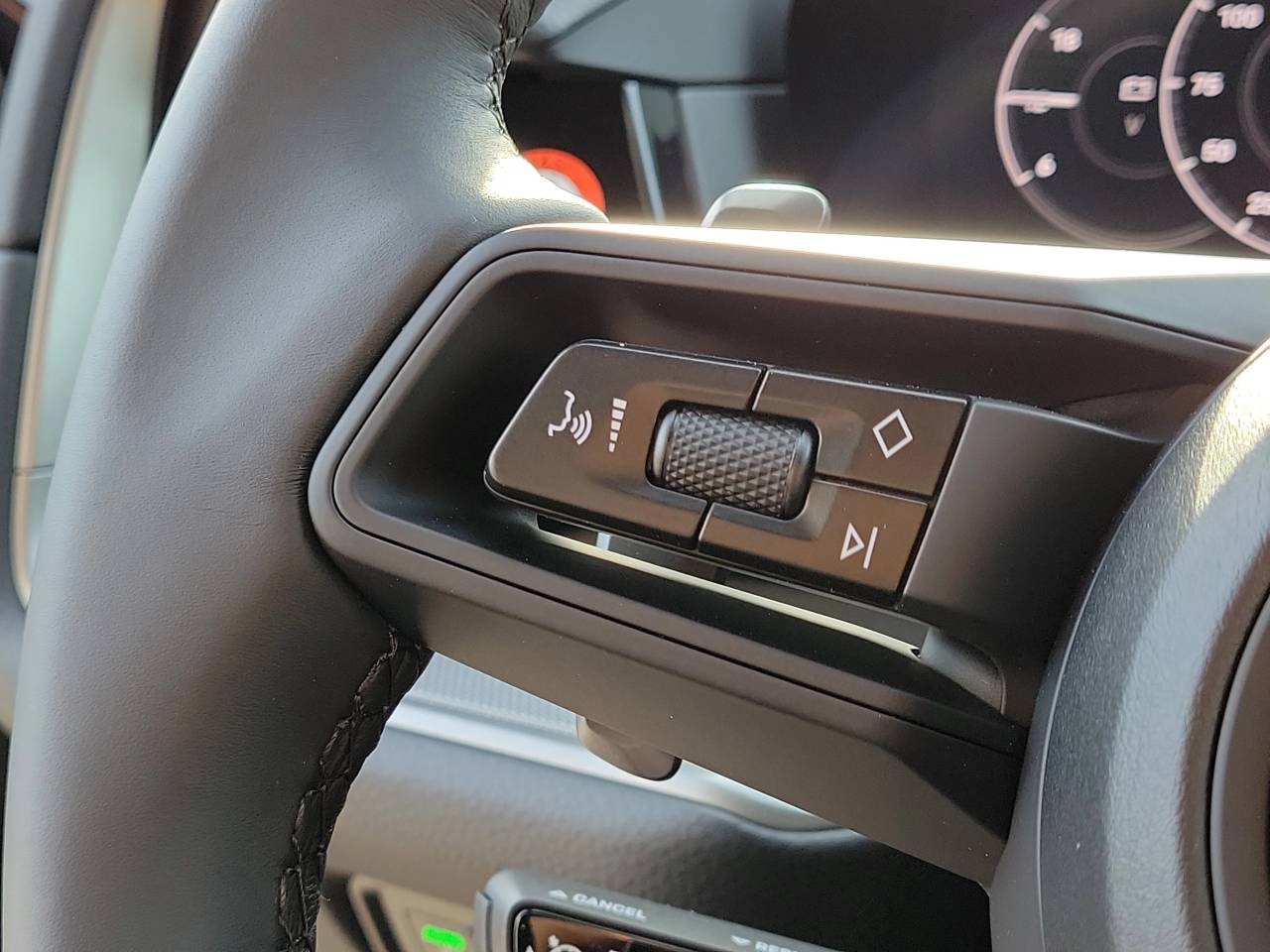 2026 Porsche Cayenne Coupe Base