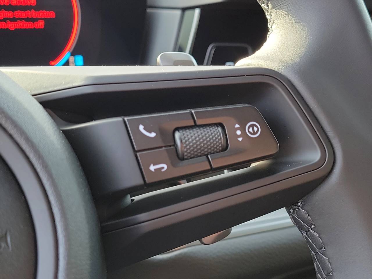 2026 Porsche Cayenne Coupe Base