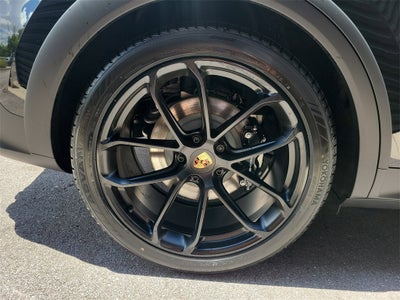 2026 Porsche Cayenne Coupe Base