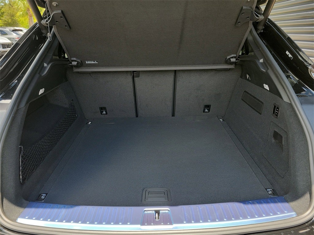 2026 Porsche Cayenne Coupe Base