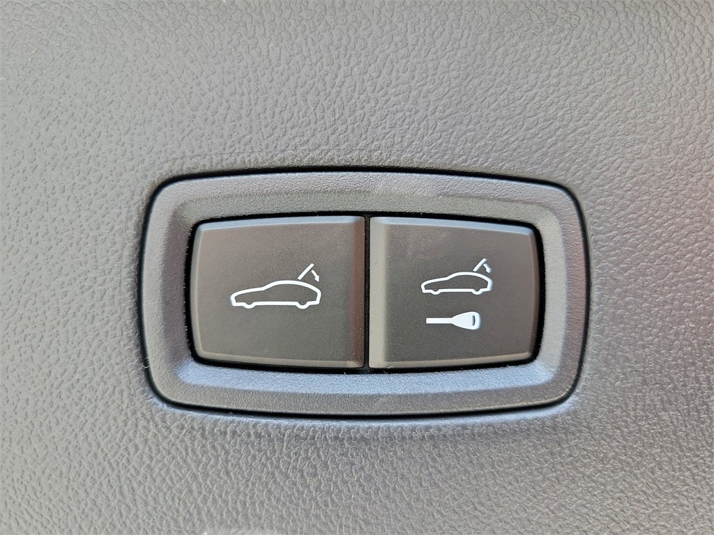 2026 Porsche Cayenne Coupe Base