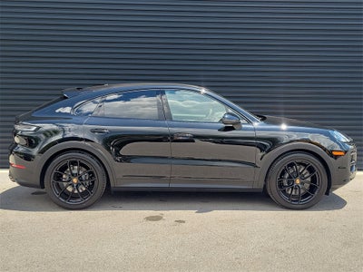 2026 Porsche Cayenne Coupe Base