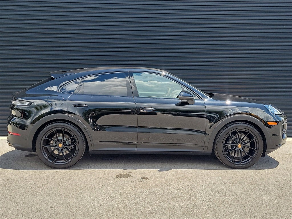 2026 Porsche Cayenne Coupe Base