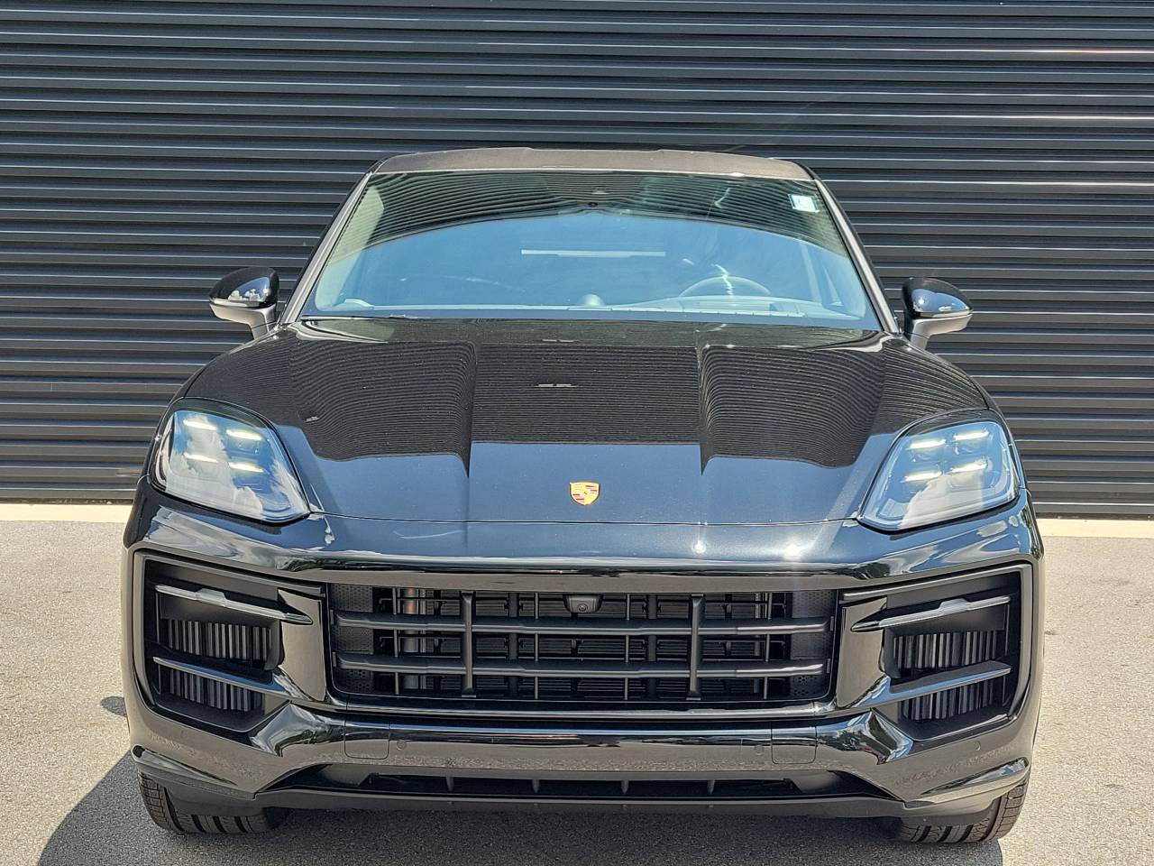 2026 Porsche Cayenne Coupe Base