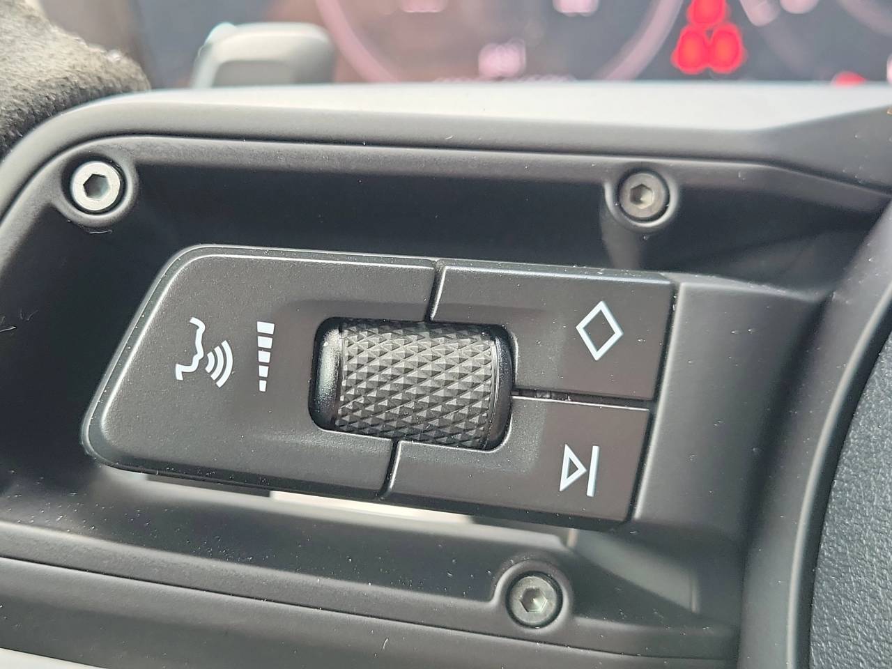 2026 Porsche Cayenne Coupe Base