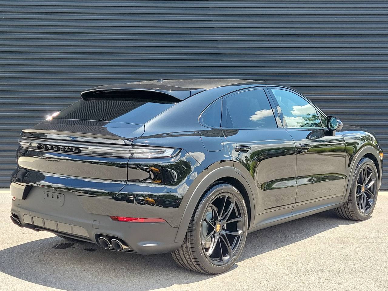 2026 Porsche Cayenne Coupe Base