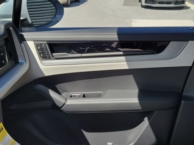 2026 Porsche Cayenne Coupe Base