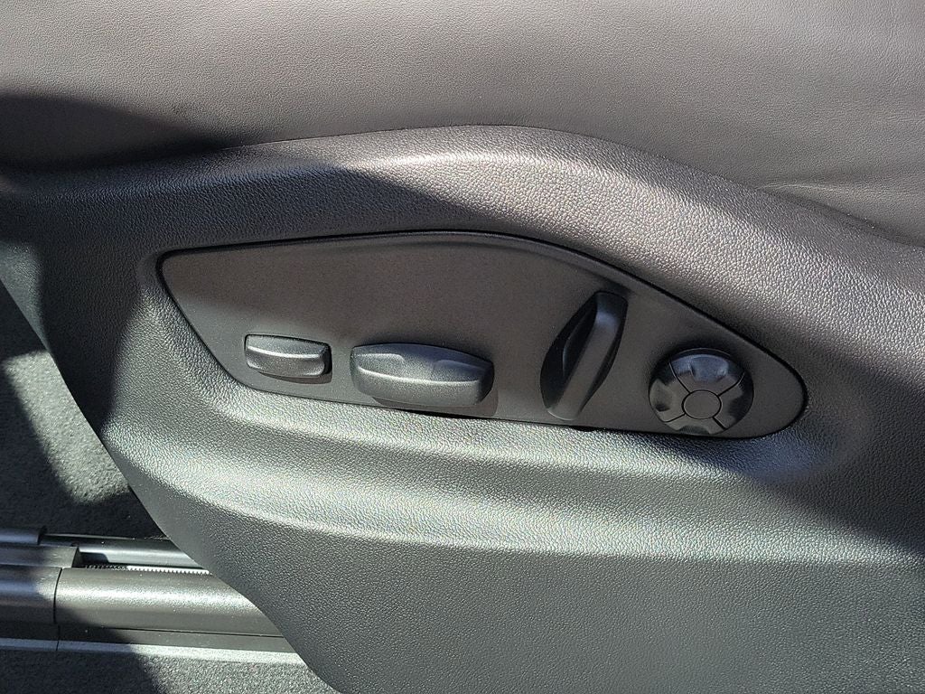 2026 Porsche Cayenne Coupe Base