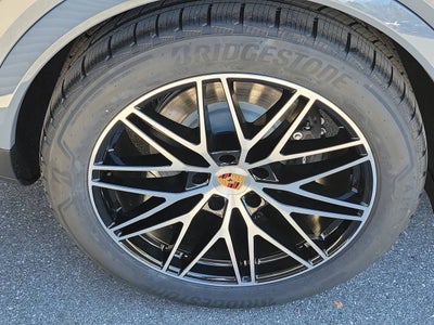 2026 Porsche Cayenne Coupe Base