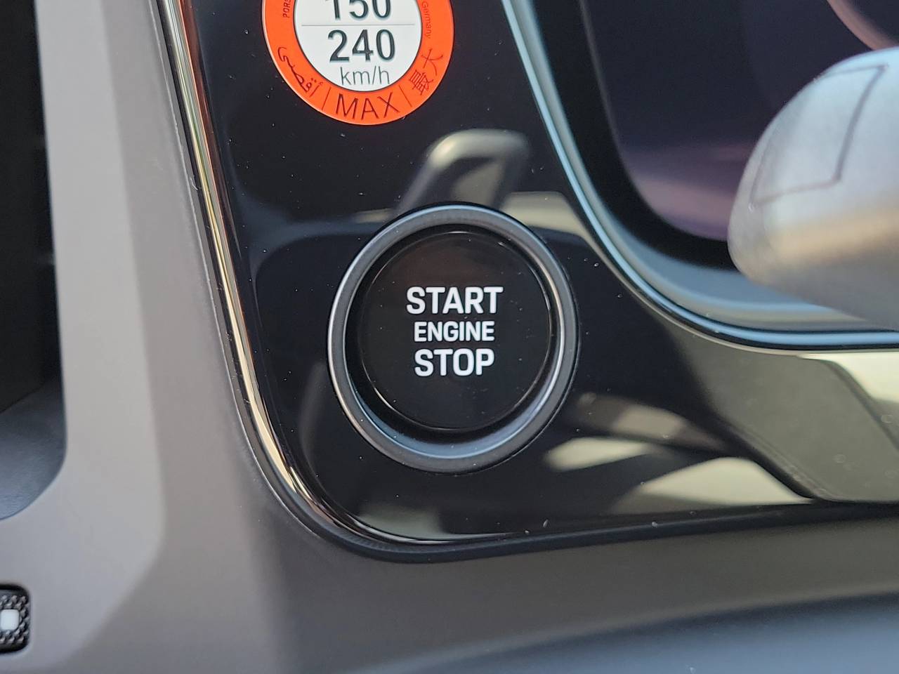 2026 Porsche Cayenne Coupe Base