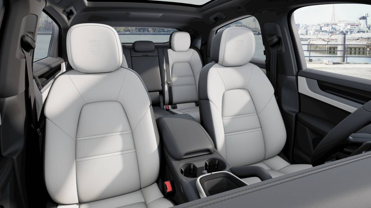 2026 Porsche Cayenne Coupe Base