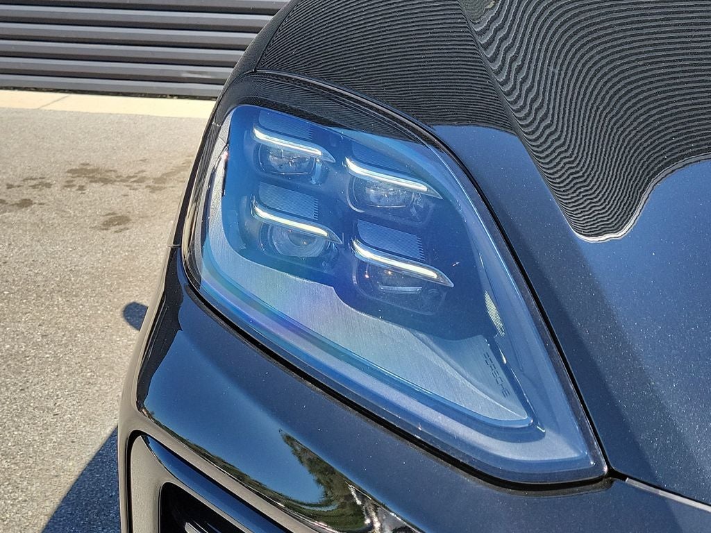 2026 Porsche Cayenne Coupe Base