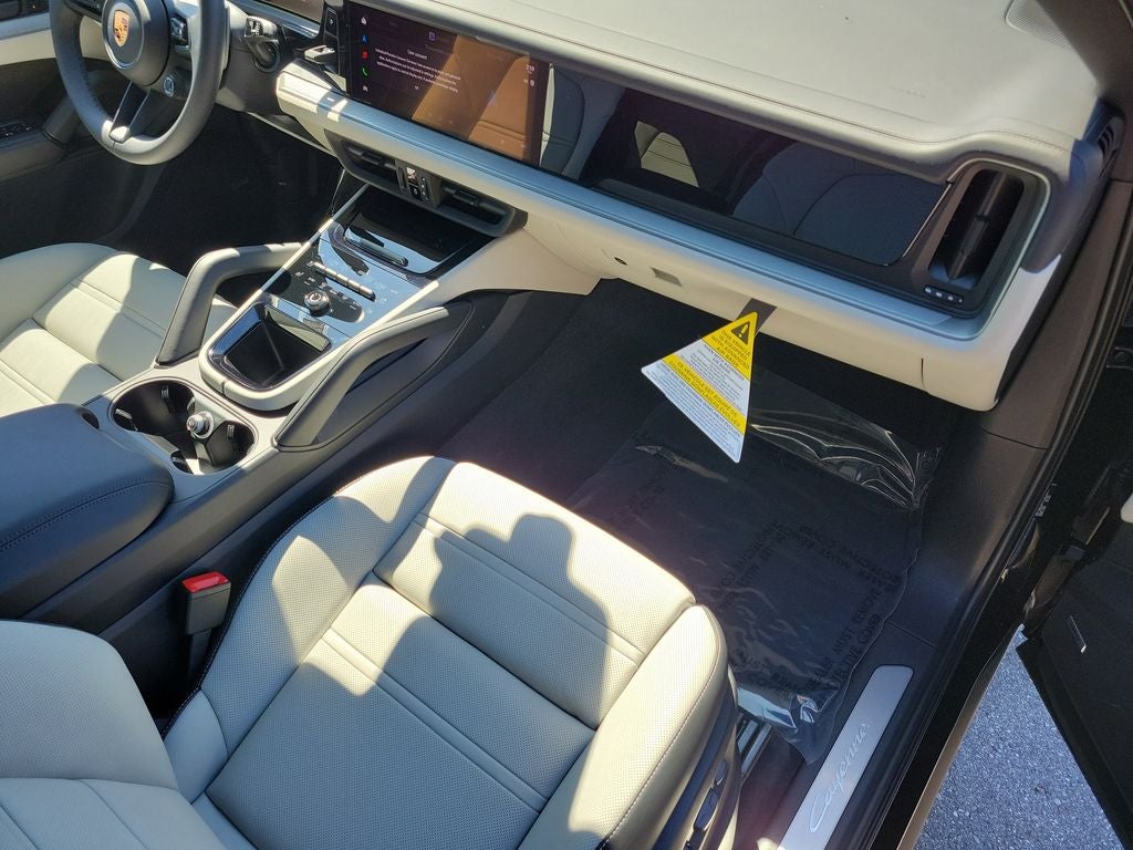 2026 Porsche Cayenne Coupe Base