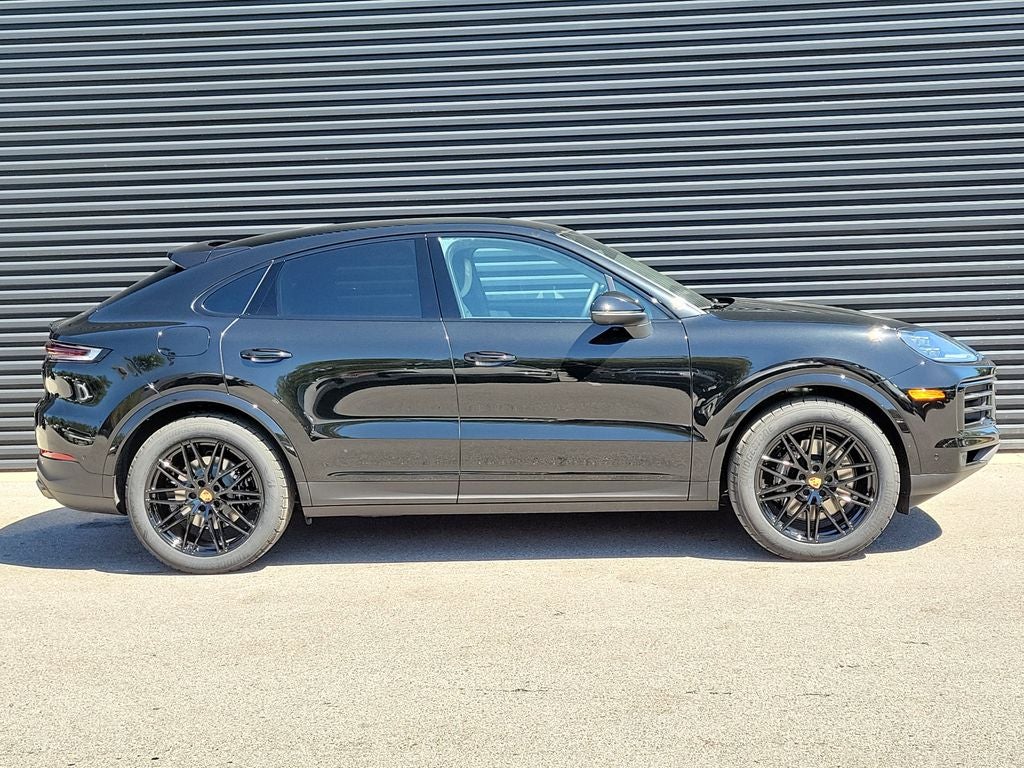 2026 Porsche Cayenne Coupe Base