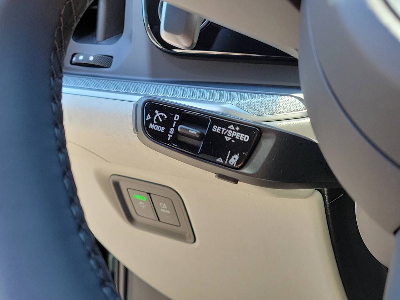 2026 Porsche Cayenne Coupe Base