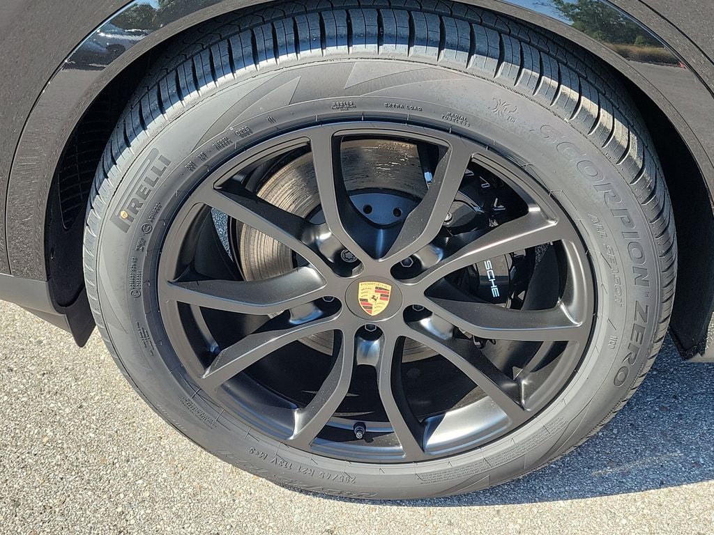 2026 Porsche Cayenne Coupe Base