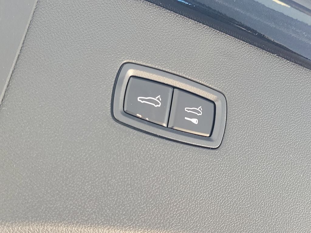 2026 Porsche Cayenne Coupe Base