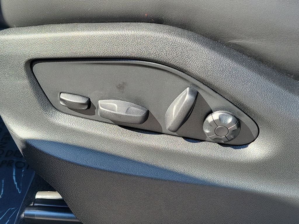 2026 Porsche Cayenne Coupe Base