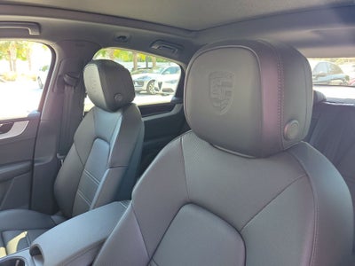 2026 Porsche Cayenne Coupe Base