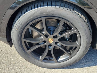 2026 Porsche Cayenne Coupe Base