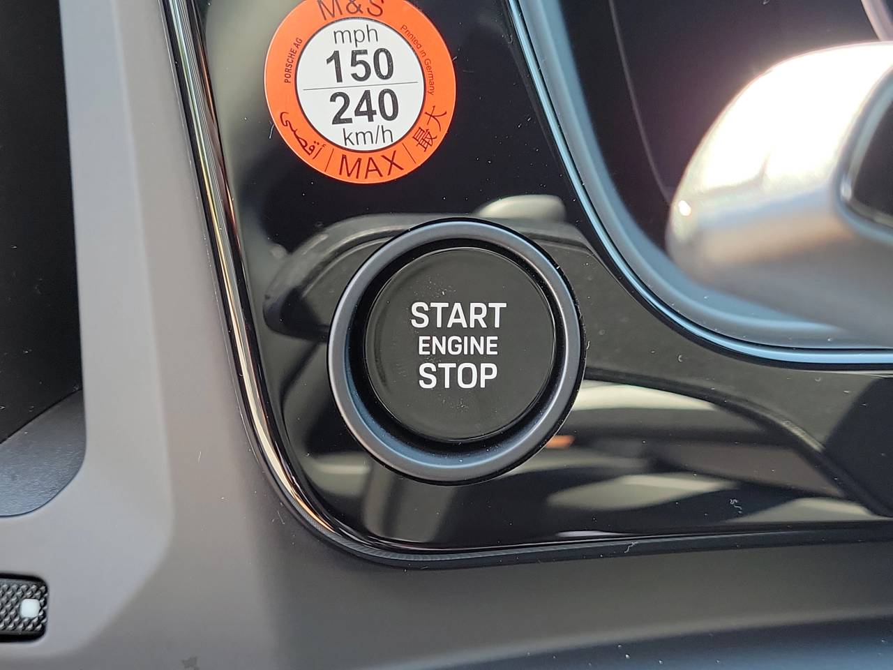 2026 Porsche Cayenne Coupe Base