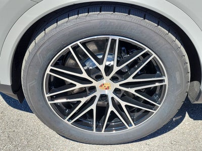 2026 Porsche Cayenne E-Hybrid Coupe Base