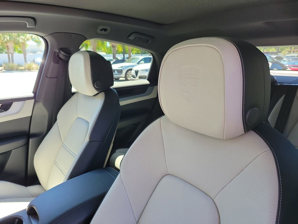 2026 Porsche Cayenne E-Hybrid Coupe Base