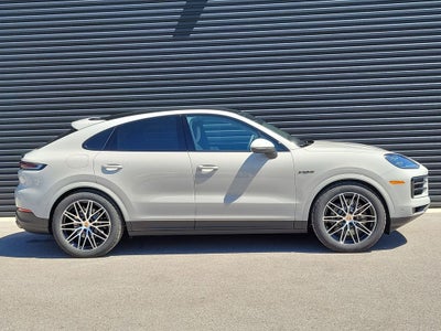 2026 Porsche Cayenne E-Hybrid Coupe Base